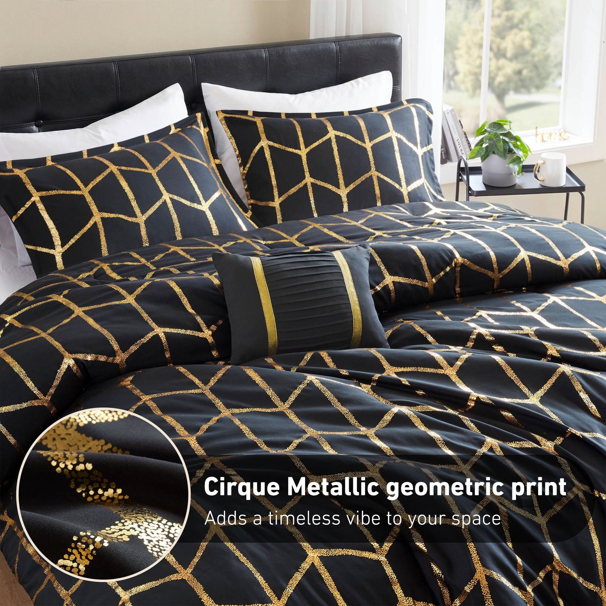 Heavyweight Warmth Full/Queen Size Comforter Set, 4-Piece Bedding Set for All Seasons, Geometric Metallic Comforter Bed Set with Decor P... - Luxurious Quilted Duvet Cover Set Detail