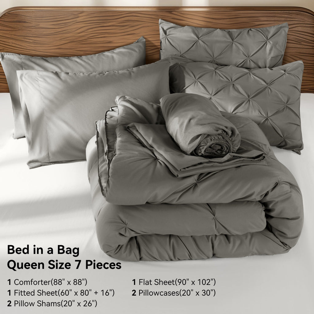 Heavyweight Warmth Queen Comforter Set, 7 Pieces Bedding Sets for All Season, Bed in a Bag with Pleated Comforter - Flat Sheet & Fitted ... - Cloud-Like Soft Lightweight Bed Comforter Detail