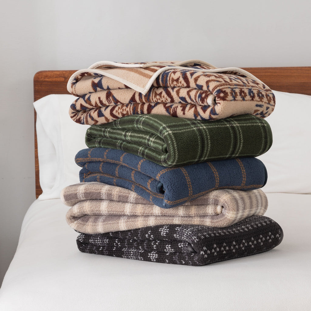 Decorative Knitted Berkshire Life Reversible Printed Hampshire Soft Throw Blanket, Glacier Fair Isle - Super Soft Reversible Sherpa Flannel Blanket Detail