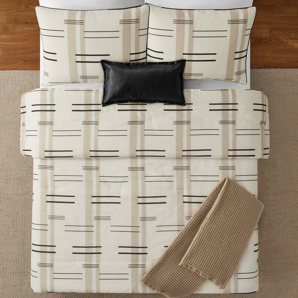 Heavyweight Warmth Full/Queen Comforter Set, All-Season, 5-Piece, Tan Modern - All-Season Down Alternative Comforter Insert Detail