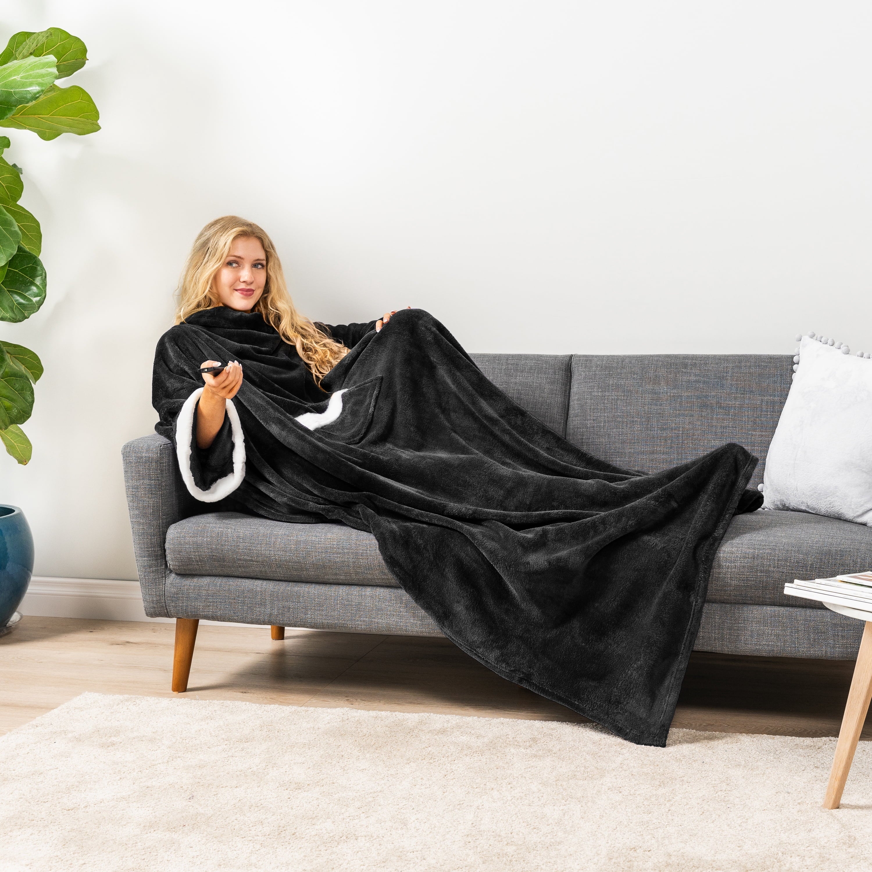 Super Soft Flannel Fleece Blanket with Sleeves for Women Men Adults, Wearable Blanket Warm Soft Plush, Snuggle Pocket Sleeved TV Throw W... - Cozy Fleece Throw Blanket for Couch & Bed Detail