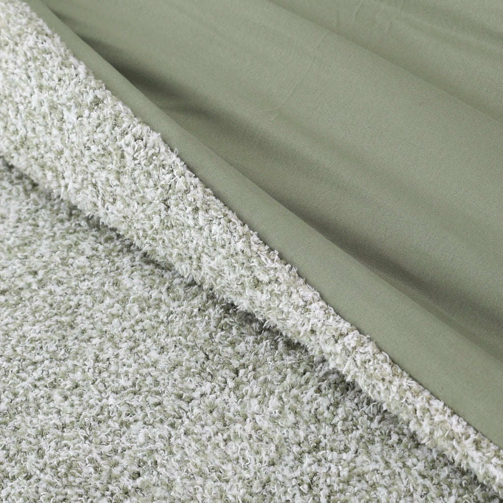 All-Season King, Comforter Set with Shams - Soft and Cozy, Green - Cloud-Like Soft Lightweight Bed Comforter Detail