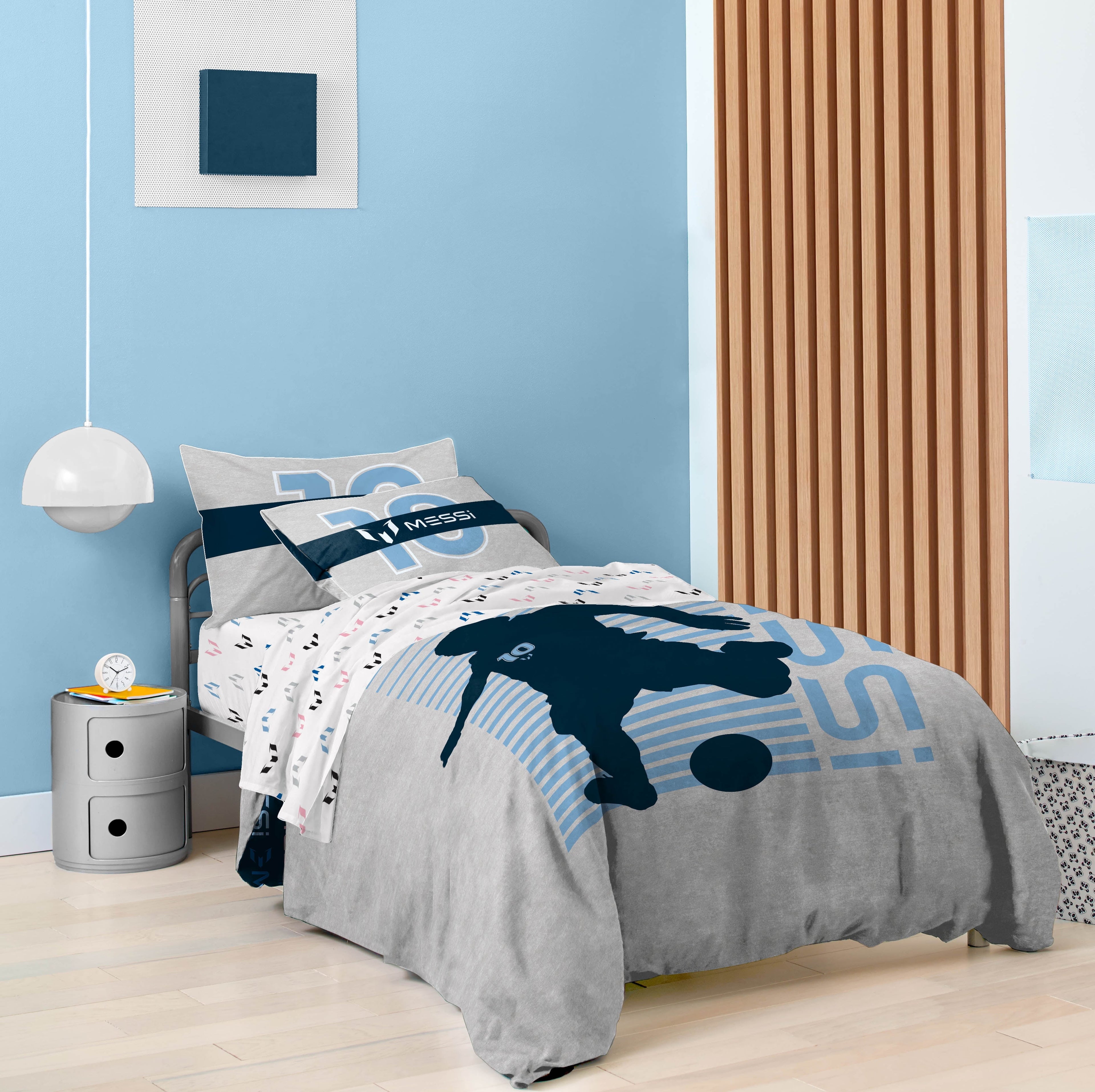 Luxurious Quilted Kids 2 Piece Grey Reversible Comforter and Pillowcase Set, Twin/Full - Luxurious Quilted Duvet Cover Set Detail