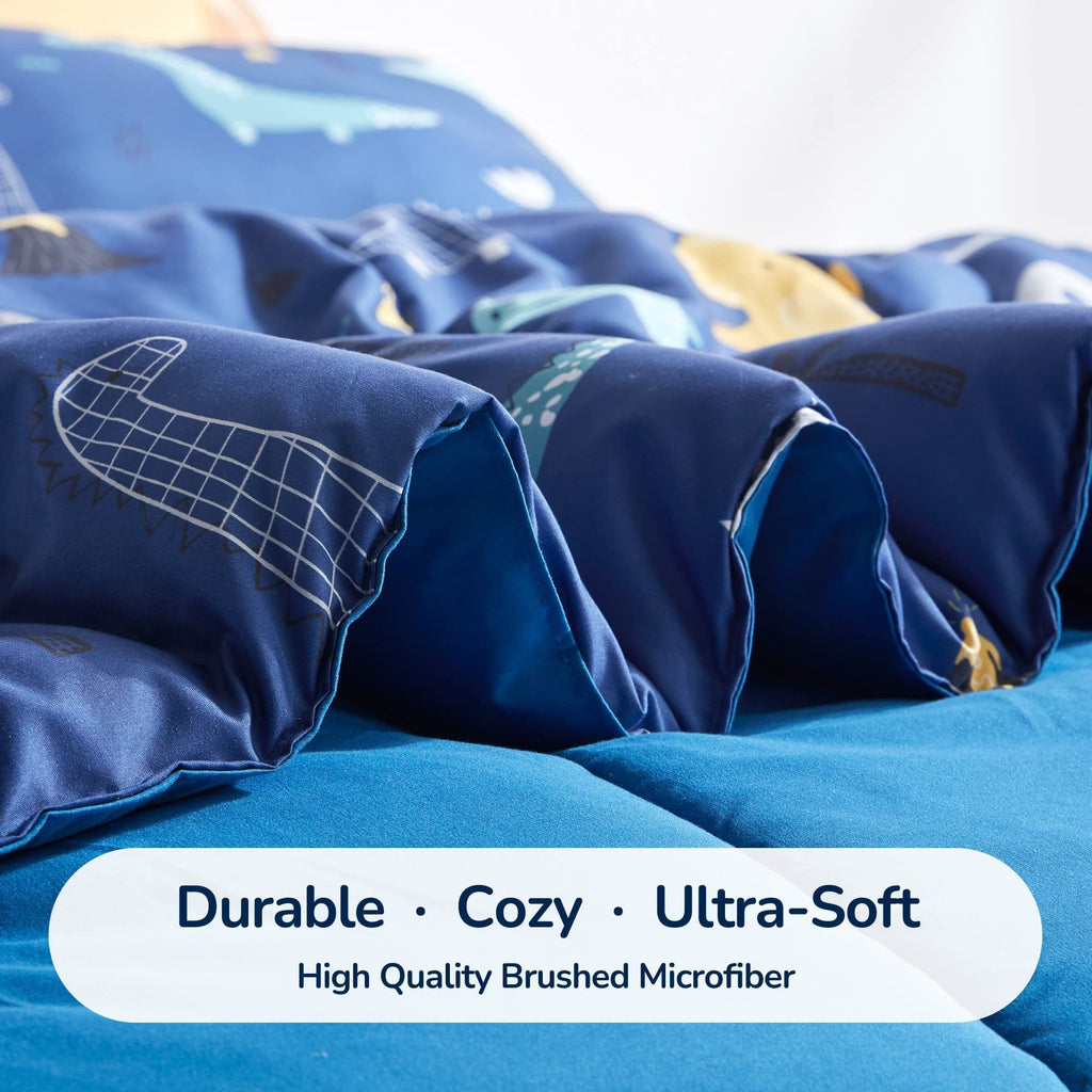 Fluffy Down Alternative Kids Bedding Comforter Set Twin/Twin Xl Size - Super Soft & Cute Printed 2-Piece Comforter Set All Seasons for Boys, ... - Cloud-Like Soft Lightweight Bed Comforter Detail