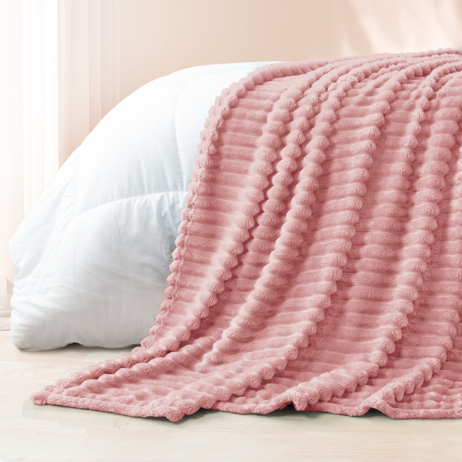 Reversible Sherpa Fleece Throw Blanket for Couch, Super Soft 3D Striped Jacquard Blanket, Lightweight Fuzzy Cozy Blankets, Pink, 50"x60" - Luxury Knitted Decorative Throw Blanket with Fringes Detail