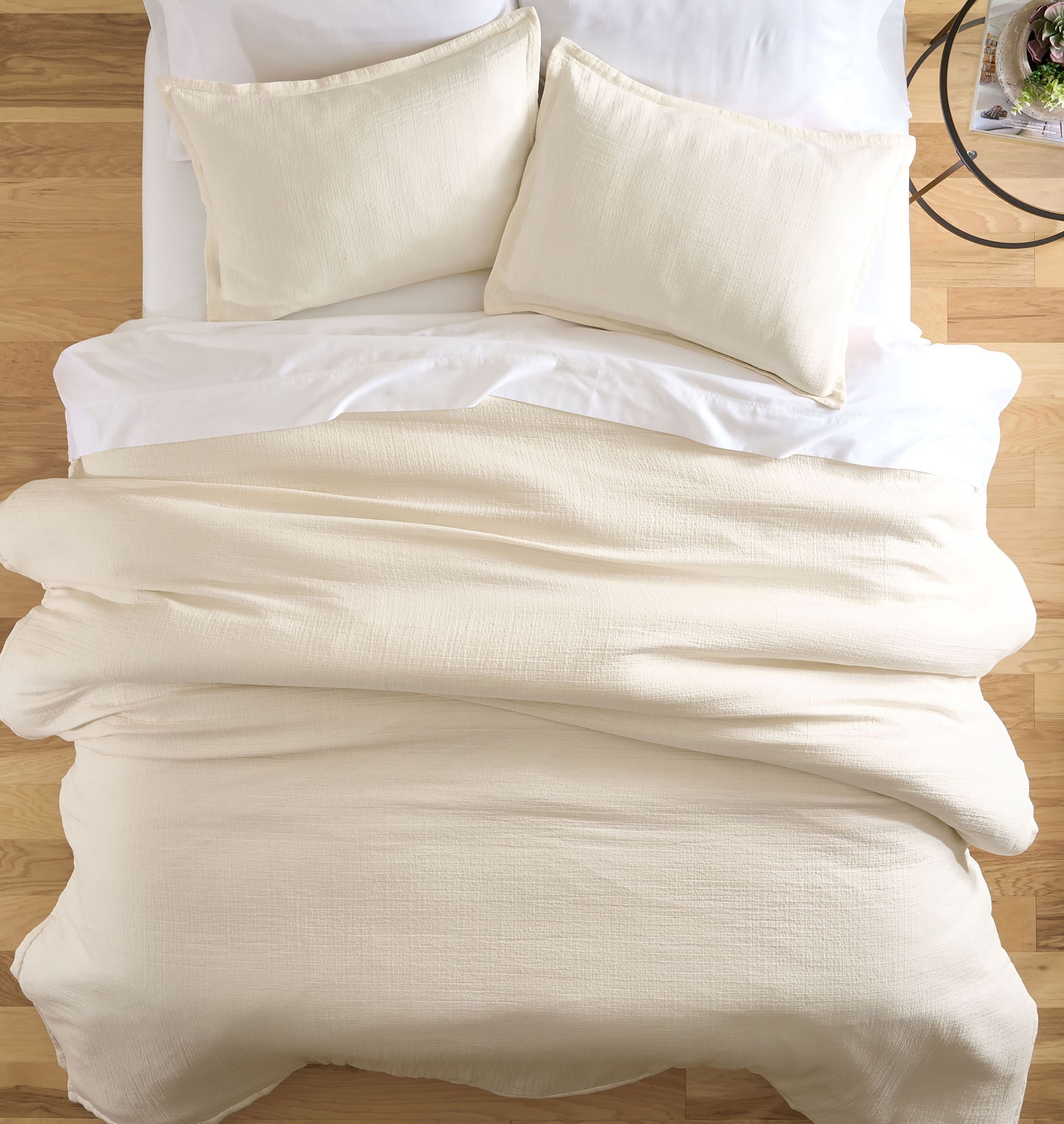 Fluffy Down Alternative 3-Piece Cream Gauze Comforter Set, Adult Full/Queen - Hypoallergenic Ultra-Fluffy Quilt for Winter Detail