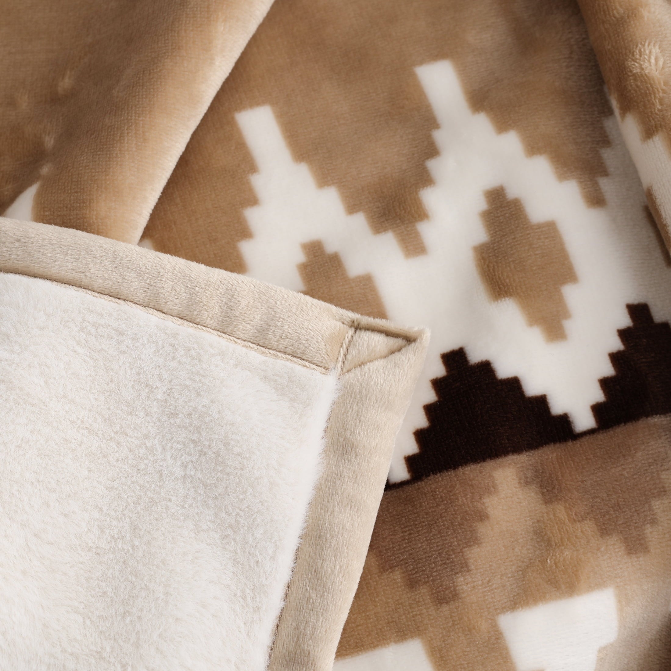 Super Soft Flannel Printed Velvet Plush Reverse to Faux Fur Super Soft Throw Blanket, Oversized, Linder Border Beige - Luxury Knitted Decorative Throw Blanket with Fringes Detail