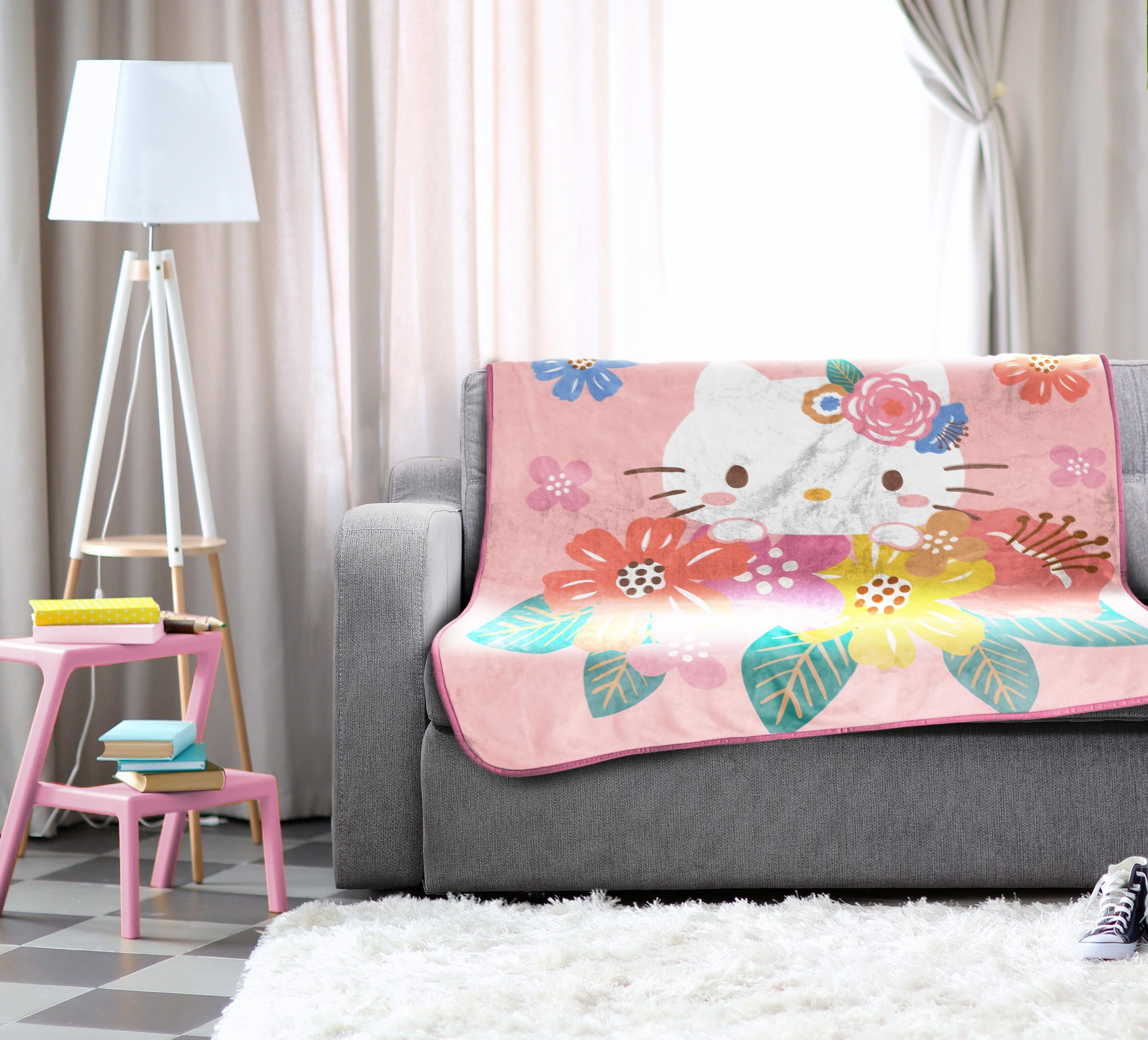 Lightweight Warm Floral Grace 46 x 60 Coral Fleece Kids Throw Blanket - Soft Bedding Accessories - Super Soft Reversible Sherpa Flannel Blanket Detail
