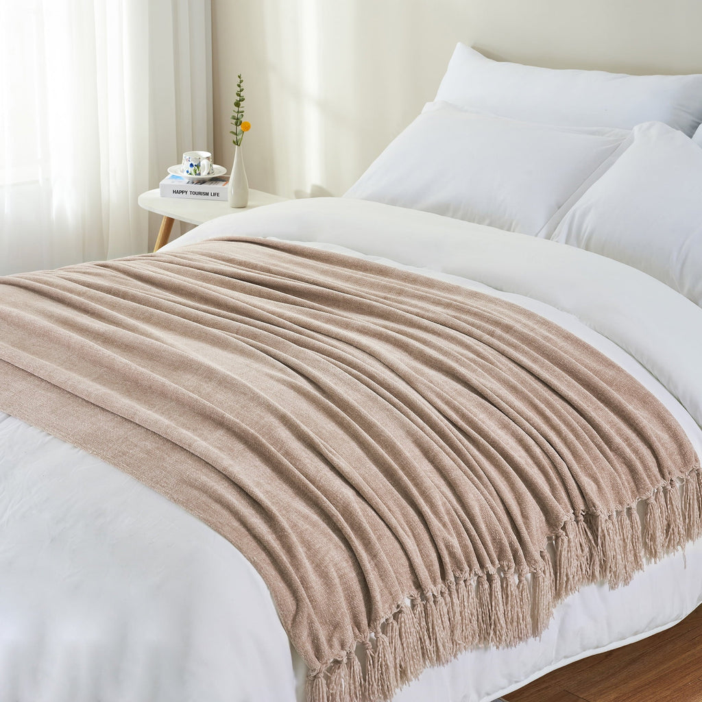 Cozy Fleece Chenille Throw Blanket with Fringe Tassel for Couch Sofa Chair Bed, Taupe 50" X 60" - Super Soft Reversible Sherpa Flannel Blanket Detail