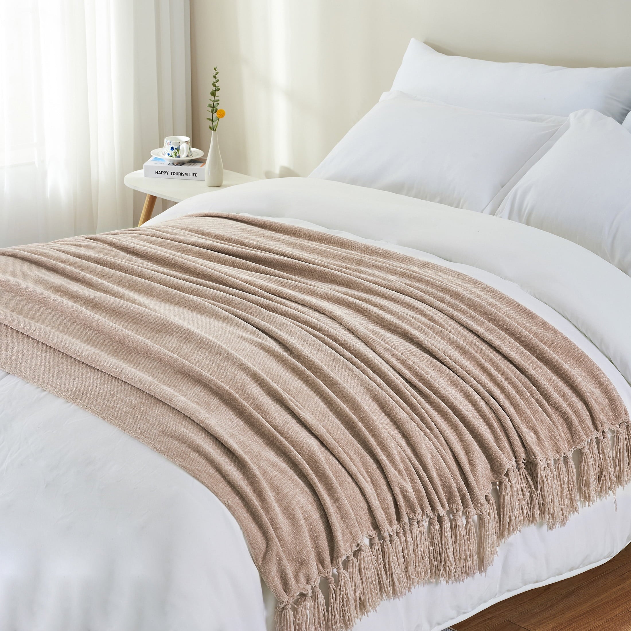 Cozy Fleece Chenille Throw Blanket with Fringe Tassel for Couch Sofa Chair Bed, Taupe 50" X 60" - Super Soft Reversible Sherpa Flannel Blanket Detail